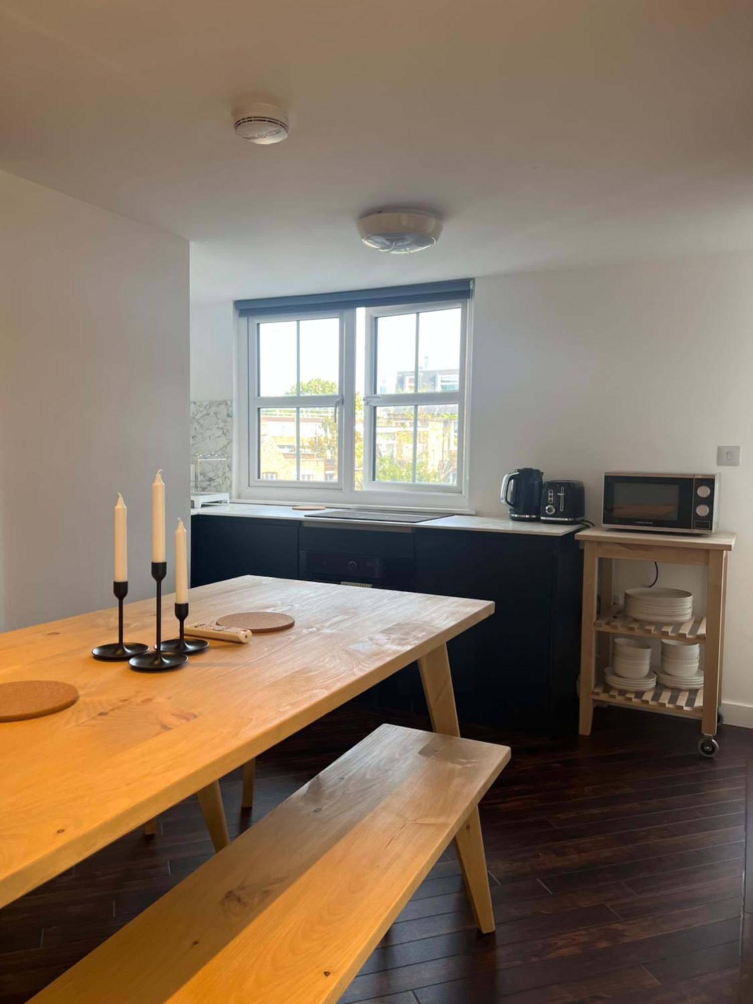 Spacious Battersea Rooms And Apartments ロンドン エクステリア 写真