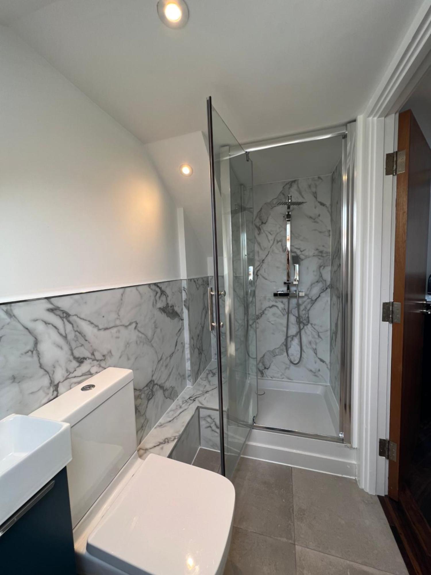 Spacious Battersea Rooms And Apartments ロンドン エクステリア 写真